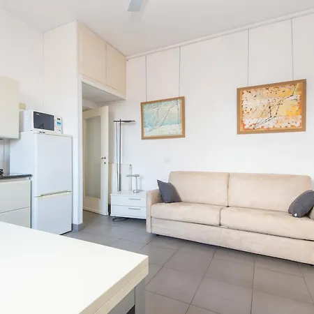 Rsh Acquario Apartments Рим